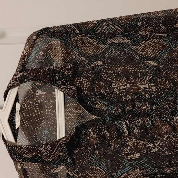 Planet Sheer Dress Shirt in Brown Blue and Cream US 12 - Picture 3 of 9